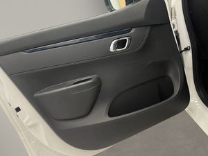 Dacia Spring BEV 27KWH 33KW CONFORT  - Foto 13