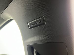 Peugeot 308 5P GT BlueHDi 130 S&S 5D  - Foto 40