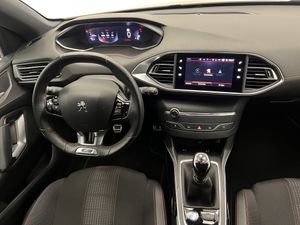 Peugeot 308 5P GT BlueHDi 130 S&S 5D  - Foto 38