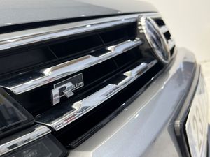 Volkswagen Tiguan ALLSPACE SPORT 2.0 TDI 150CV DSG 4 MOTION  7PLAZAS  - Foto 45