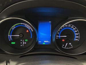 Toyota Auris 1.8 140H Active (Bus. P.) Touring Sports  - Foto 12