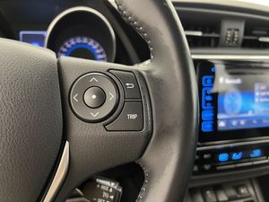 Toyota Auris 1.8 140H Active (Bus. P.) Touring Sports  - Foto 28