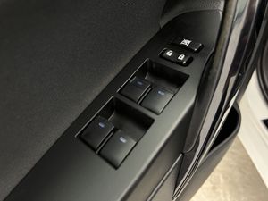 Toyota Auris 1.8 140H Active (Bus. P.) Touring Sports  - Foto 25