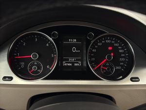 Volkswagen Passat Variant 2.0 TDI 140 DSG Highline BM Tech  - Foto 12