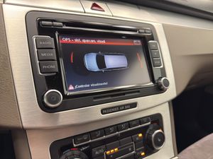 Volkswagen Passat Variant 2.0 TDI 140 DSG Highline BM Tech  - Foto 29