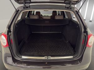 Volkswagen Passat Variant 2.0 TDI 140 DSG Highline BM Tech  - Foto 21