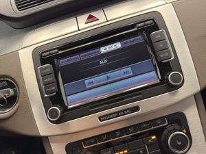 Volkswagen Passat Variant 2.0 TDI 140 DSG Highline BM Tech  - Foto 30