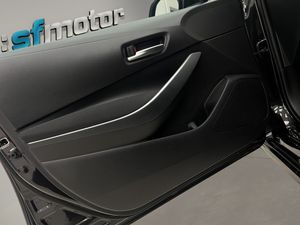 Toyota Corolla 1.8 125H STYLE E-CVT SEDAN  - Foto 13