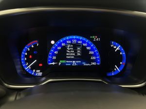 Toyota Corolla 1.8 125H STYLE E-CVT SEDAN  - Foto 12