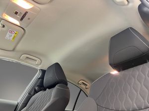 Toyota Corolla 1.8 125H STYLE E-CVT SEDAN  - Foto 23