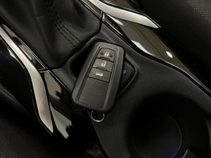 Toyota Corolla 1.8 125H STYLE E-CVT SEDAN  - Foto 24