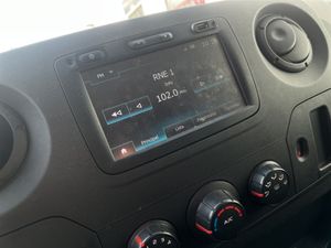 Renault Master L2H2 DCI 130 2.5 CONFORT 4D  - Foto 24