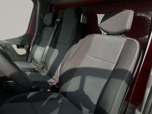 Renault Master L2H2 DCI 130 2.5 CONFORT 4D  - Foto 14