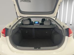 Hyundai IONIQ 1.6 GDI HEV Klass DCT  - Foto 21