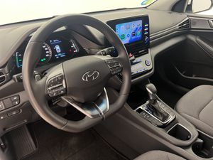 Hyundai IONIQ 1.6 GDI HEV Klass DCT  - Foto 33