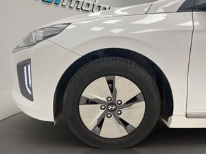 Hyundai IONIQ 1.6 GDI HEV Klass DCT  - Foto 22