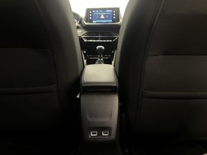 Peugeot 2008 Allure BlueHDI 81kW (110CV)  - Foto 42