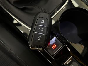 Peugeot 2008 Allure BlueHDI 81kW (110CV)  - Foto 24