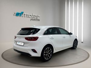 Kia Ceed TECH 1.6 CRDI 135CV AT7 E6D  - Foto 7