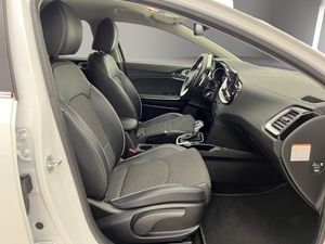 Kia Ceed TECH 1.6 CRDI 135CV AT7 E6D  - Foto 19