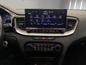 Kia Ceed TECH 1.6 CRDI 135CV AT7 E6D  - Foto 17