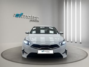 Kia Ceed TECH 1.6 CRDI 135CV AT7 E6D  - Foto 3