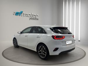 Kia Ceed TECH 1.6 CRDI 135CV AT7 E6D  - Foto 5