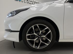 Kia Ceed TECH 1.6 CRDI 135CV AT7 E6D  - Foto 22