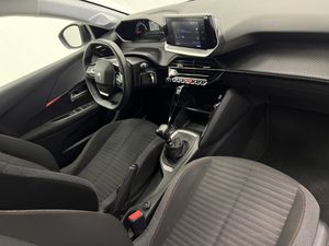 Peugeot 208 BERLINA CON PUERTO BlueHDi 73kW (100CV) Active Pack  - Foto 32