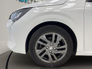 Peugeot 208 BERLINA CON PUERTO BlueHDi 73kW (100CV) Active Pack  - Foto 22