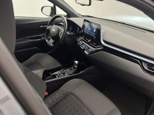 Toyota C-HR 1.8 125H Advance  - Foto 32