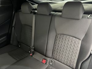 Toyota C-HR 1.8 125H Advance  - Foto 13