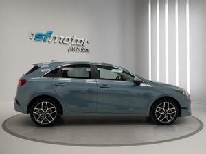 Kia Ceed  TECH 1.6 CRDI  AT7 E6D  - Foto 8