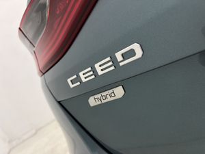 Kia Ceed  TECH 1.6 CRDI  AT7 E6D  - Foto 42