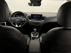 Kia Ceed  TECH 1.6 CRDI  AT7 E6D  - Foto 37