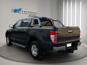 Ford Ranger 3.2 TDCI LIMITED 4X4 DOBLE CABINA  - Foto 5