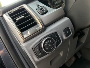Ford Ranger 3.2 TDCI LIMITED 4X4 DOBLE CABINA  - Foto 26