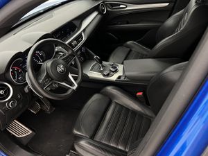 Alfa Romeo Stelvio 2.2 Diésel 154kW (210CV) Executive Q4  - Foto 33