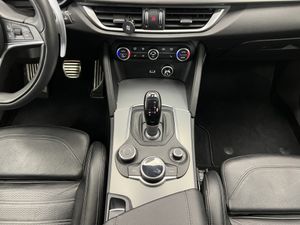 Alfa Romeo Stelvio 2.2 Diésel 154kW (210CV) Executive Q4  - Foto 16