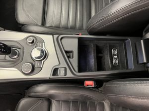 Alfa Romeo Stelvio 2.2 Diésel 154kW (210CV) Executive Q4  - Foto 32
