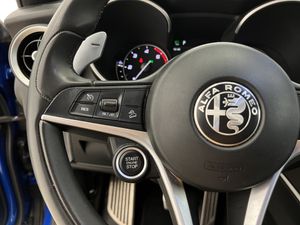Alfa Romeo Stelvio 2.2 Diésel 154kW (210CV) Executive Q4  - Foto 26