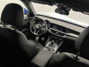 Alfa Romeo Stelvio 2.2 Diésel 154kW (210CV) Executive Q4  - Foto 36