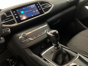 Peugeot 308 5P Active Pack BlueHDi 130 S&S MAN  - Foto 29
