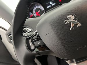 Peugeot 308 5P Active Pack BlueHDi 130 S&S MAN  - Foto 27