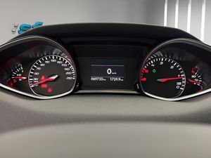 Peugeot 308 5P Active Pack BlueHDi 130 S&S MAN  - Foto 12