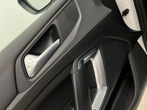 Peugeot 308 5P Active Pack BlueHDi 130 S&S MAN  - Foto 25