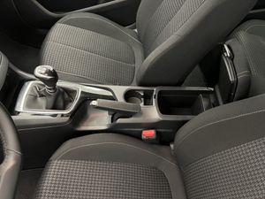 Peugeot 308 5P Active Pack BlueHDi 130 S&S MAN  - Foto 30