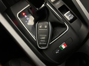 Alfa Romeo Tonale 1.5 MHEV  - Foto 24