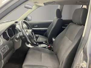 Suzuki Grand Vitara 1.9 JXE 5 PUERTAS  - Foto 10