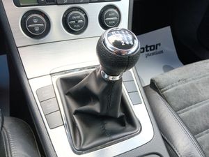 Volkswagen Passat 2.0 TDI 140cv Advance  - Foto 11